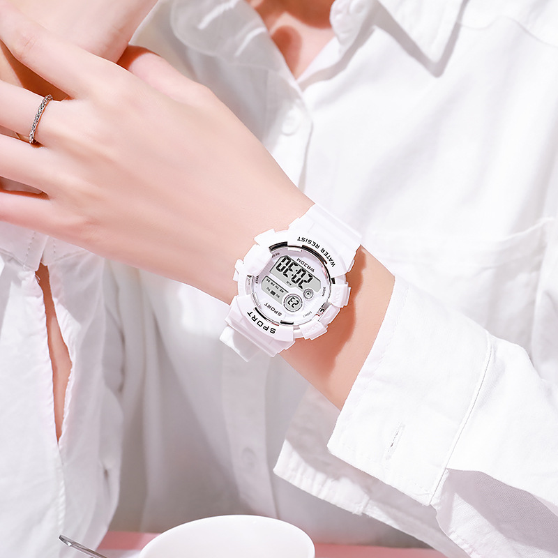 ساعات أطفال عصرية مضيئة مقاومة - مراجعة Smartwatch Watches For Kid Girl وسعره
